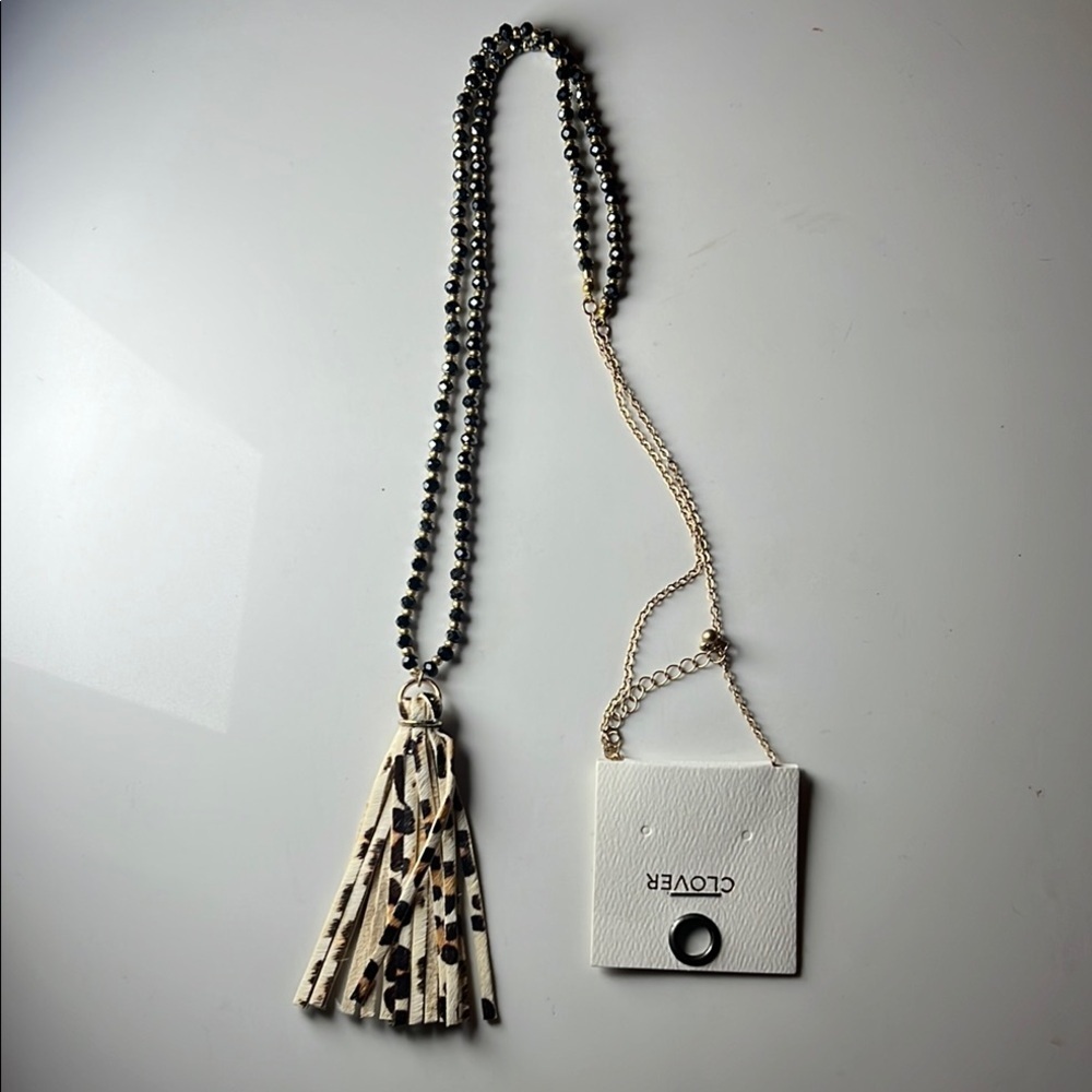 Clover Animal Print Beaded Tassel Necklace NWT - Picture 4 of 8